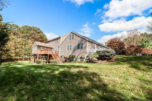 13 Rajcula Farm Rd, Brookfield Center CT  06804-1200 exterior
