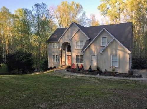 98 Pinegate Rd, Peachtree City, GA 30269-1136