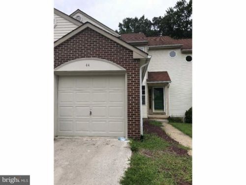 44 Mahopac Dr, Bear, DE 19701-3819