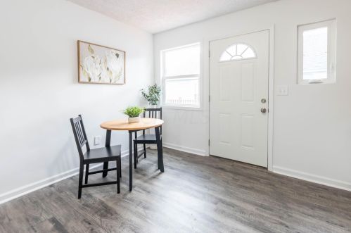 141 Mclene Ave, London OH  43140-1165 exterior