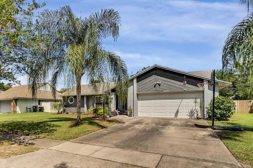 10635 Stradford Row, Orlando, FL 32817-2042