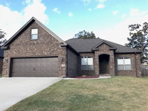 8324 Sapphire Cv, North Little Rock, AR 72120-2386