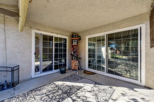 11029 Chemo River Ct, Rancho Cordova CA  95670-2703 exterior