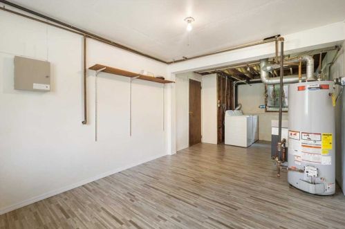 72 Spook Hl Rd, New Hamburg NY  12590-4305 exterior