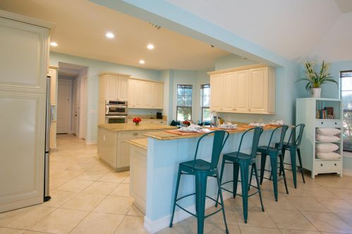 6520 Martinique Way, Vero Beach FL  32967-7575 exterior