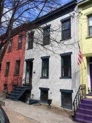 319 Hudson Ave, Albany, NY 12210-1803