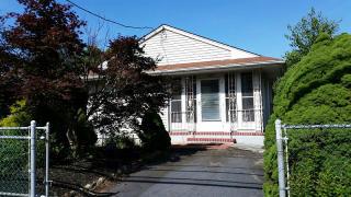 229 19th Ave, Manville, NJ 08835-1635