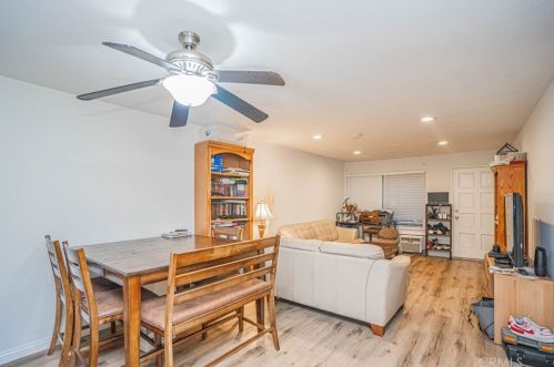 7100 Cerritos Ave, Stanton CA  90680-2003 exterior