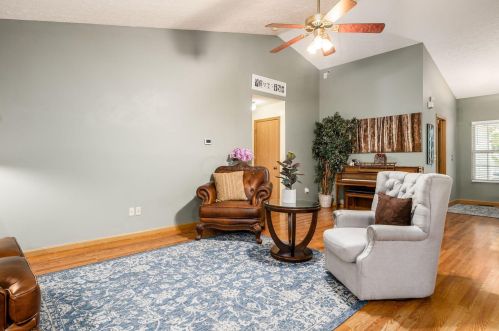 1508 Meadowlark Ln, Marysville OH  43040-8525 exterior