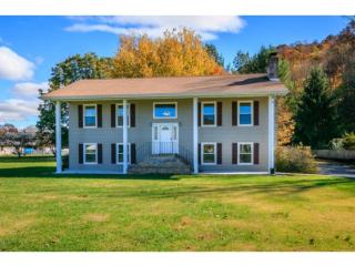 223 Mayfield Dr, Elizabethton TN  37643-6157 exterior