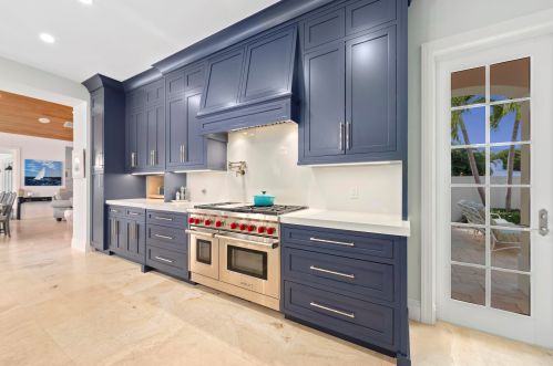 1215 Crestwood Dr, Delray Beach FL  33483-7211 exterior