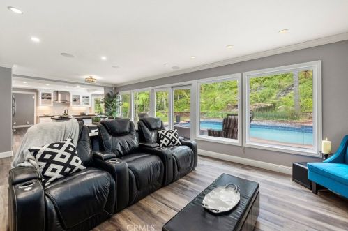 4370 Rocky Point Rd, Anaheim CA  92807-3420 exterior