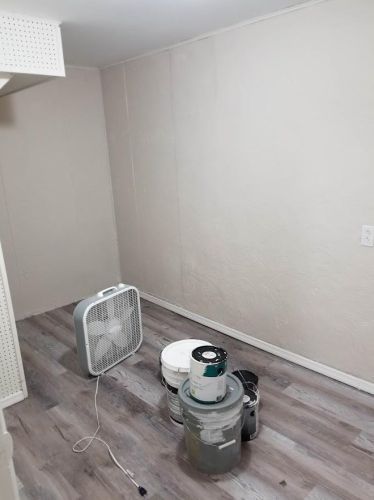 523 Perimeter Dr, Covington KY  41018-2272 exterior