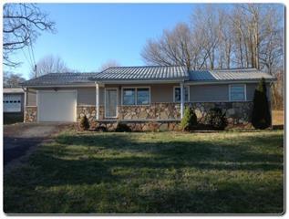 628 Cliffwood Dr, Newport, TN 37821-2525