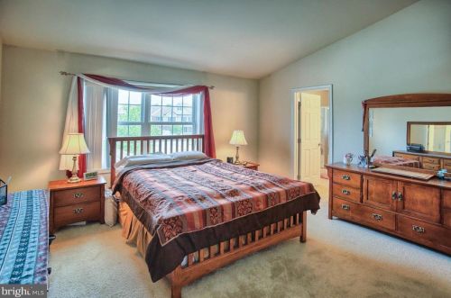 152 Ashford Way, Camp Hill PA  17011-3919 exterior