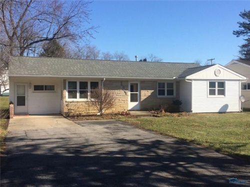 104 Millcreek Dr, Hicksville, OH 43526-1048