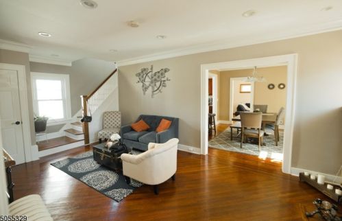 85 Fulton St, Bloomfield, NJ 07003-2227