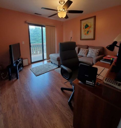 137 Swan Ct, Poughkeepsie NY  12603-6971 exterior