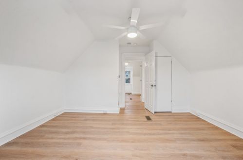 1211 Jancey St, Pittsburgh PA  15206-1146 exterior