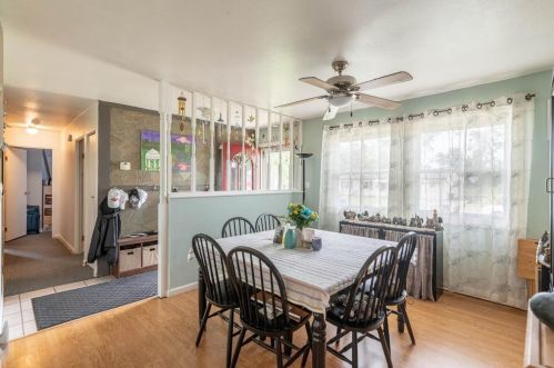 10036 Crusader Dr, Cincinnati, OH 45251-1618