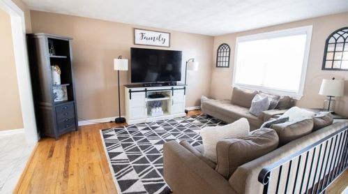 92 Observatory St, Manor, PA 15665-9602