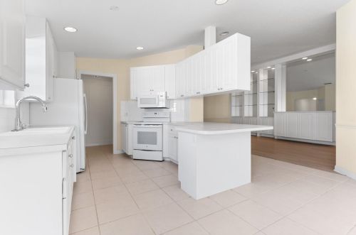 7854 Pine Island Way, West Palm Beach FL  33411-5818 exterior