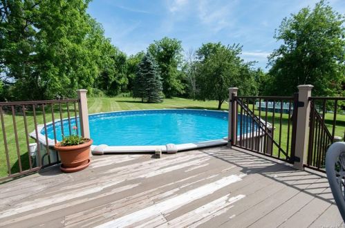 30 Scott Rd, Mahopac NY  10541-2761 exterior