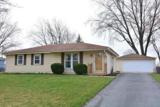 10025 Terra Ave, Milwaukee, WI 53224-2907