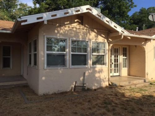 2310 Linda Vista Ave, Porterville, CA 93257-8962