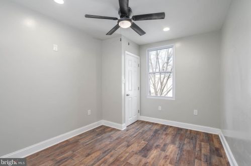 2235 Earp St, Philadelphia PA 19147-5807 exterior