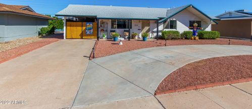 10042 Desert Hills Dr, Sun City, AZ 85351-3962