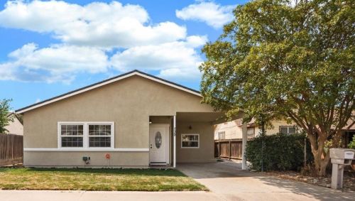 730 Nevada St, Manteca CA  95337-5422 exterior