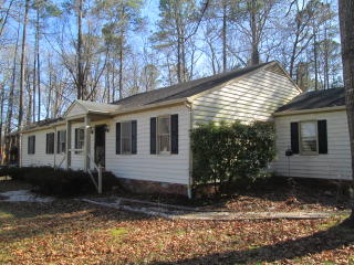 3500 Quail Hl Ct, Midlothian VA  23112-4450 exterior