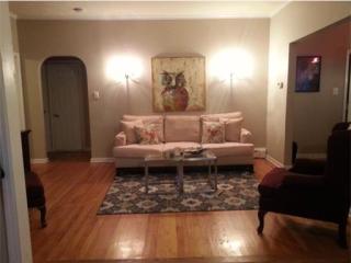 6 Aldrich St, East Brunswick NJ  08816-2120 exterior