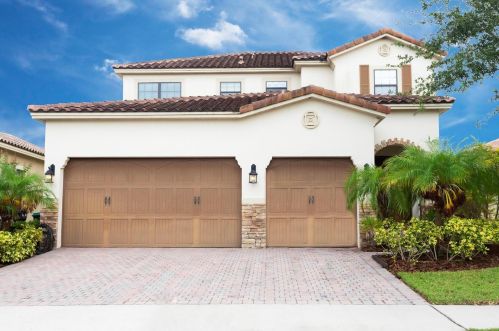 10459 Stapeley Dr, Orlando, FL 32832-6953