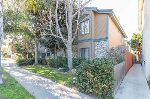 839 Grand Ave, Long Beach, CA 90804-5270