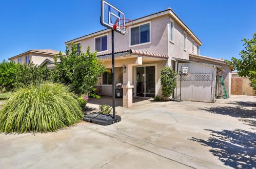 80889 Avery Dr, Indio CA  92201-8468 exterior