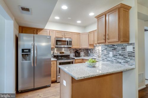 334 Shenandoah St, Leesburg VA  20175-4010 exterior