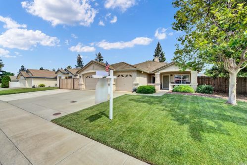 705 Wiegand Way, Liberty Farms CA  95620-4531 exterior