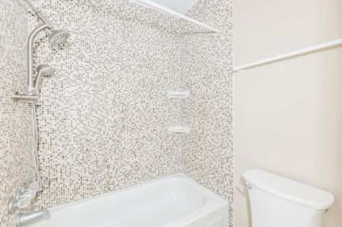 6726 Grant Dr, Richmond TX  77469-5953 exterior