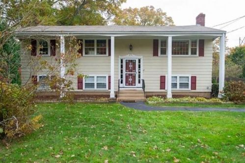 67 Spring St, Avon, MA 02322-1940
