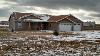14024 Madison Ln, Williston ND  58801-6909 exterior