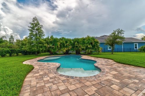 8239 Swiss Chard Cir, Land O Lakes FL  34637-7662 exterior