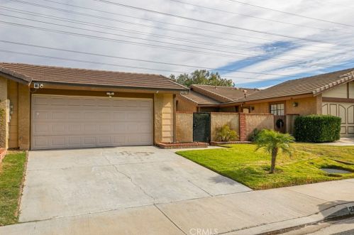 25776 Covala Ct, Santa Clarita CA  91355-2262 exterior