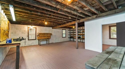 407 Walnut St, Catasauqua PA  18032-1704 exterior