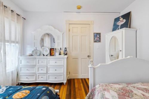 3 Griswold Ct, United States Coast Guard Ac CT  06320-5209 exterior