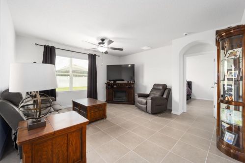 3806 97th Ln, Belleview FL  34420-7803 exterior