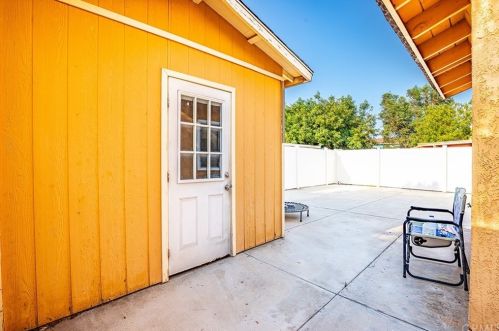 126 Olivetree Dr, Perris CA  92571-2744 exterior