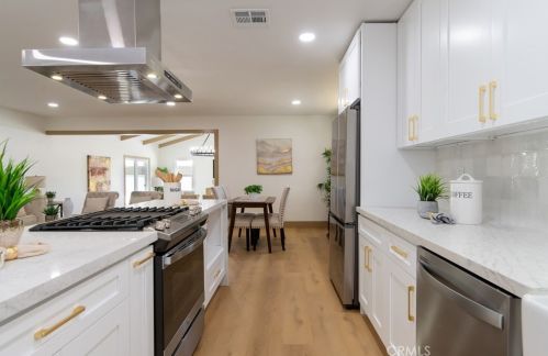 21330 Anza Ave, Torrance, CA 90503-5420