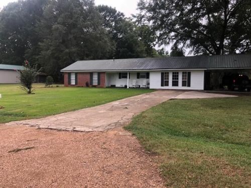 115 Baskin St, Vaiden, MS 39176-9310
